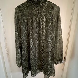 H&M Green Snake Print Long Sleeve Dress